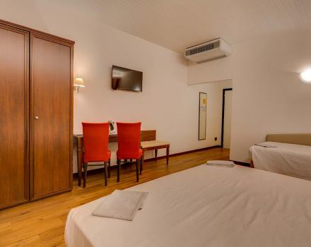 Your family room x 3 in the center of Bologna - Hotel San Donato