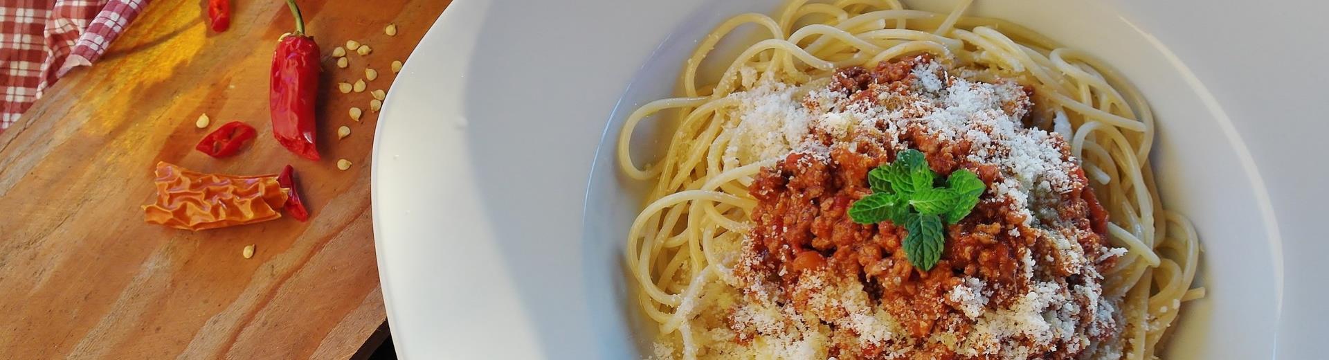 Scopri le specialità gastronomiche di bologna con L'Hotel San Donato 4 stelle