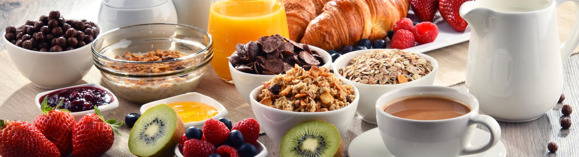 Breakfast is free for Gold, Platinum, Diamond and Diamond Select Rewards® members