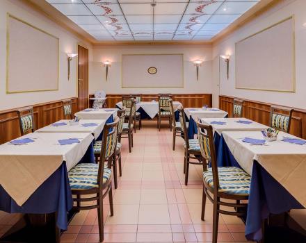 Petit-déjeuner à Hotel San Donato hôtel 4 étoiles dans le Centre de Bologne