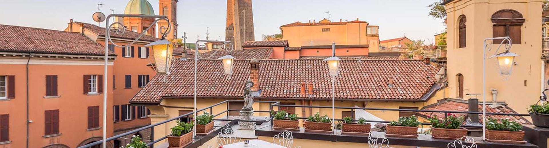 The magnificent terrace on the second floor of the Hotel San Donato Bologna